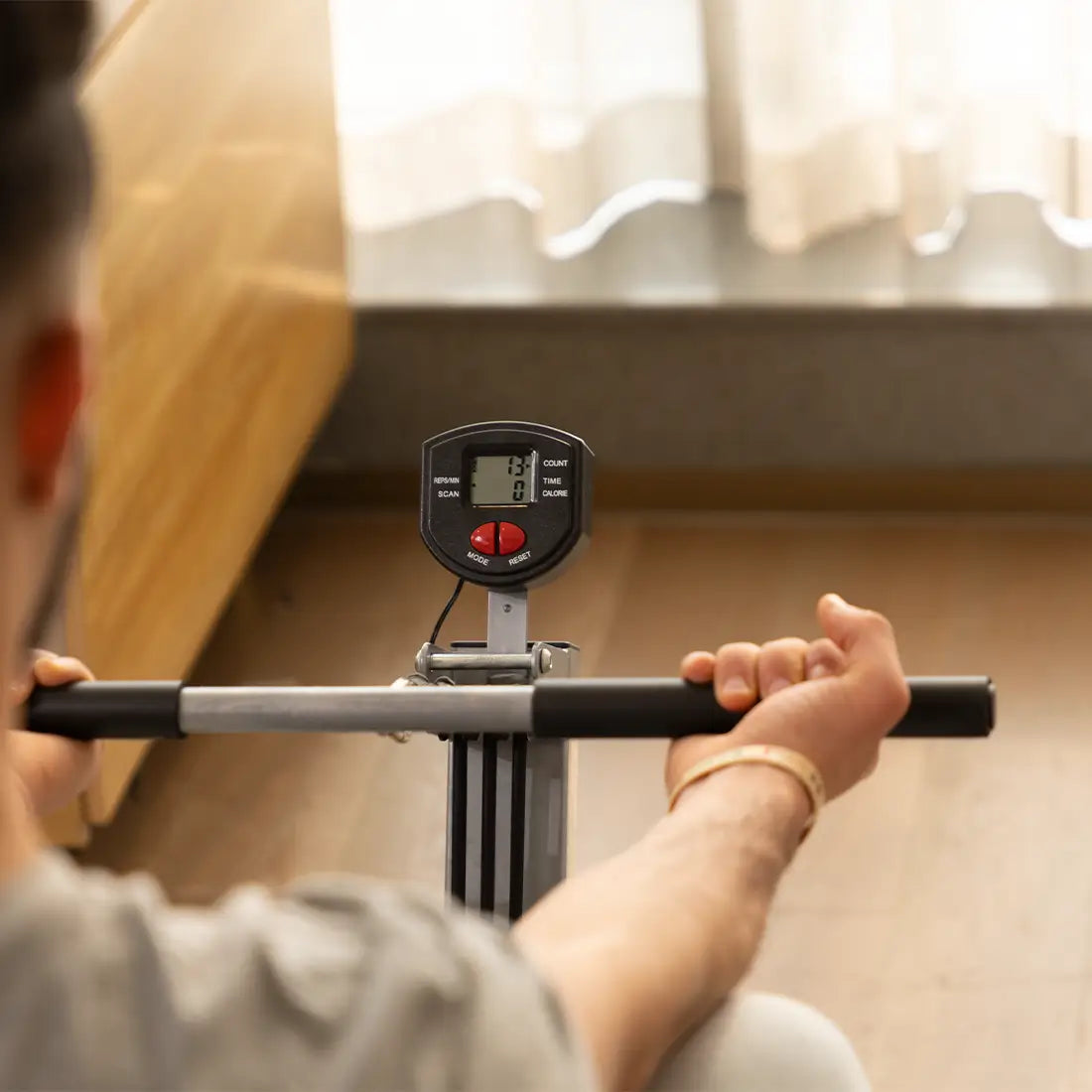 Tousains foldable rowing machine with convenient screen showing major exercising data